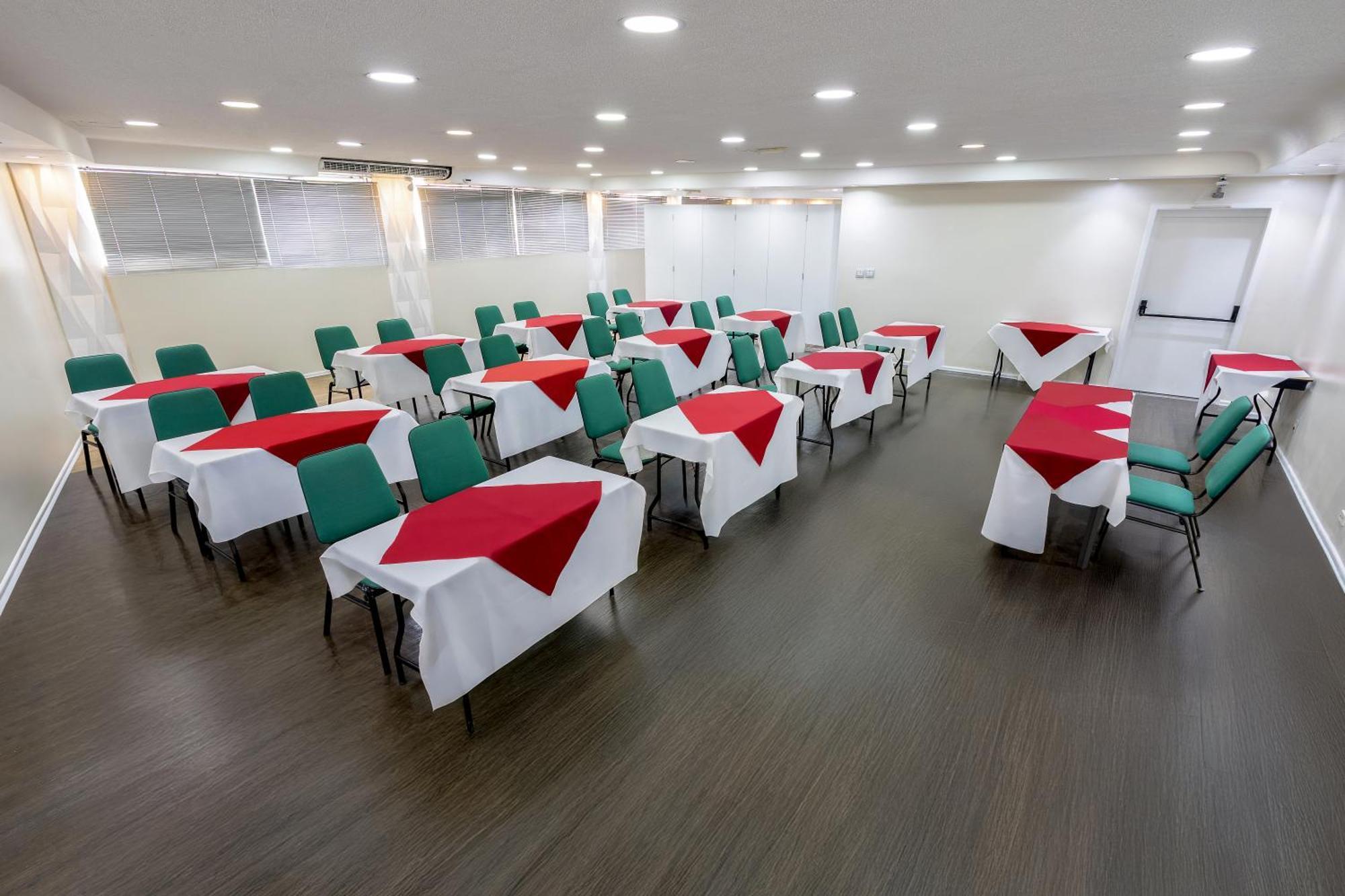 Hotel Euro Suite Sao Paulo By Nacional Inn - A 600 Metros Da Rua 25 De Marco 外观 照片