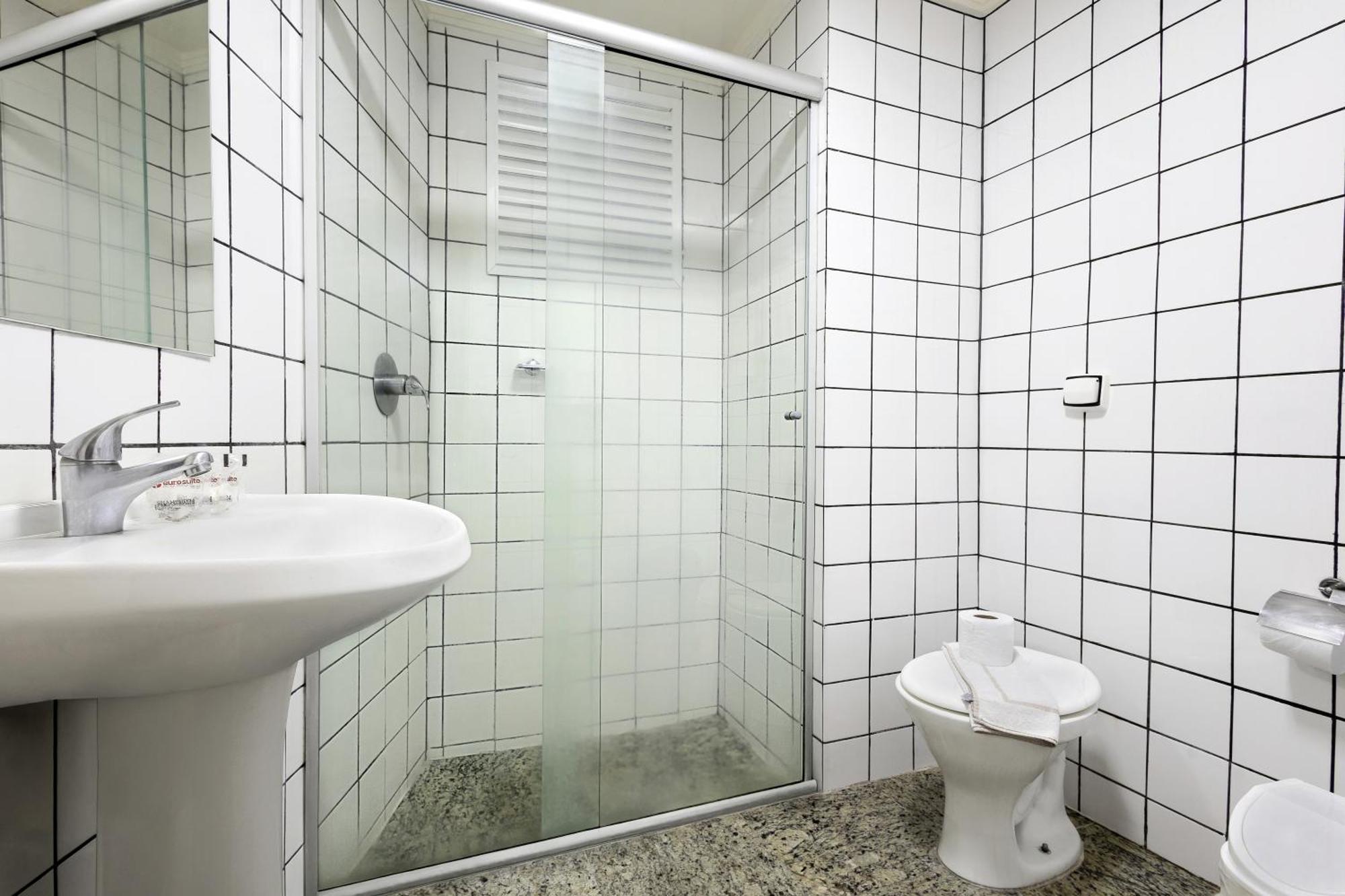 Hotel Euro Suite Sao Paulo By Nacional Inn - A 600 Metros Da Rua 25 De Marco 外观 照片